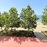 Blue Horizon Relaxing Seaside