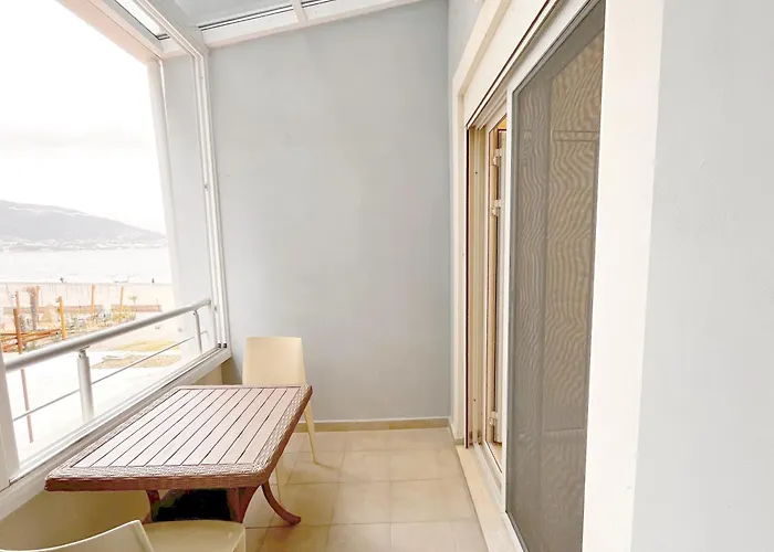 Blue Horizon * Vlorë