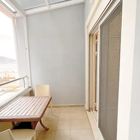 Blue Horizon * Wlora